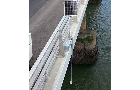 JFC Marine Bridge Lantern in use